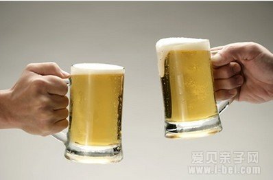 网友爆料：啤酒肚不是喝酒喝出来的