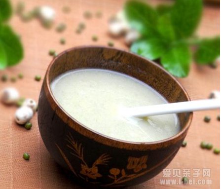 酷暑天必备的养心安神解暑豆浆—百合莲子豆浆