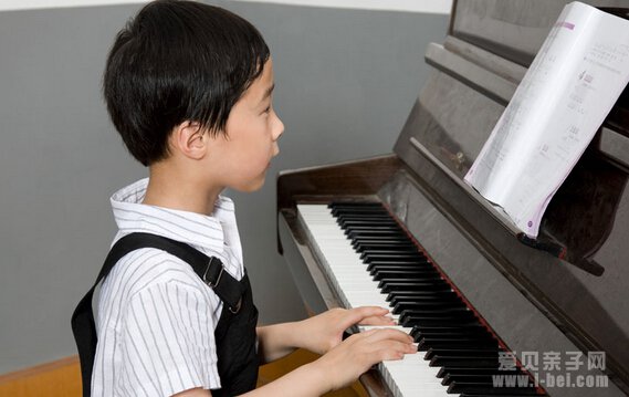 孩子暑假学习钢琴要注意什么