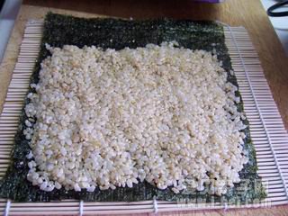 糙米海苔卷