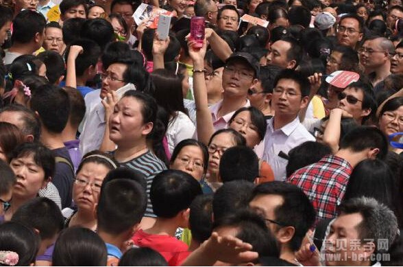 2015南京外国语小升初考试 2530名考生争320个学位