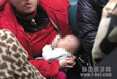 北京地铁哺乳被批裸露性器官 如何避免喂奶尴尬