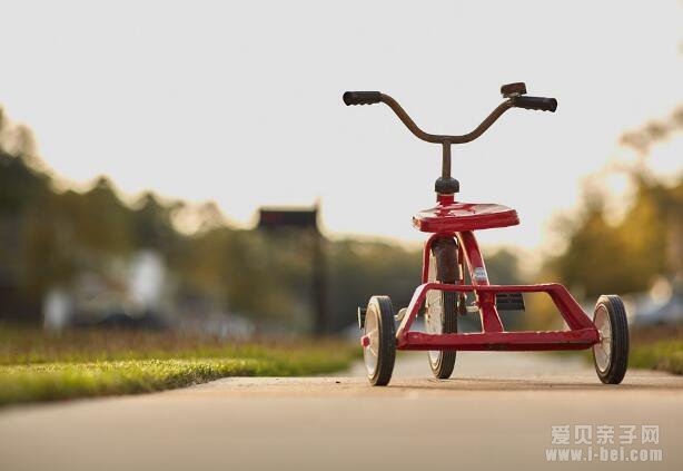 孩子晚一年上小学 将会改变他一生轨迹